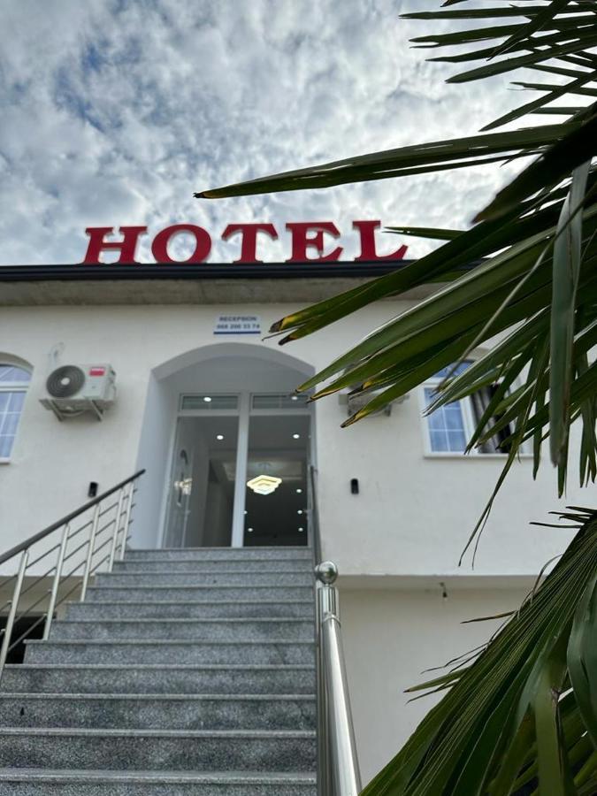Hotel A & V Dodani Deja's Ford Luaran gambar
